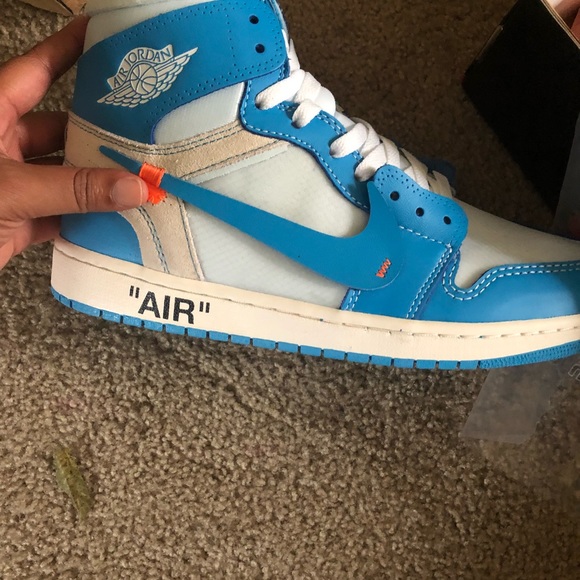 Off white Jordan 1 university blue - Picture 3 of 8
